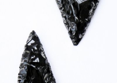 OBSIDIAN PREHISTORIC ARROW HEADS